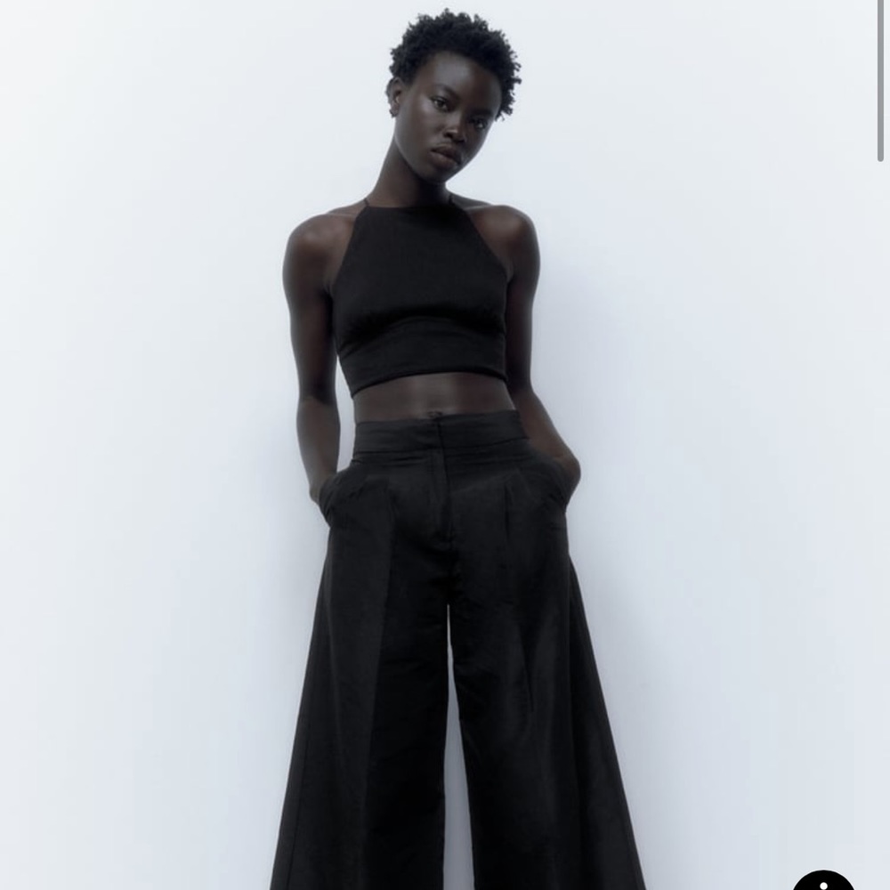 Zara linen blend halter top NWT -Size: Small